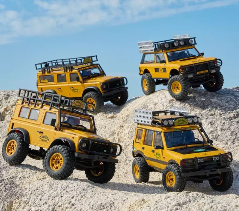Rear spare tire and scale tail light detail on FMS Model 1:24 Land Rover Defender 90 RTR Yellow