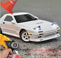 LDRC Model A02W LRC-RCC-2305 white 1/18 scale RWD drift car side profile