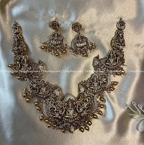 Premium Quality Gold Alike Necklace 3