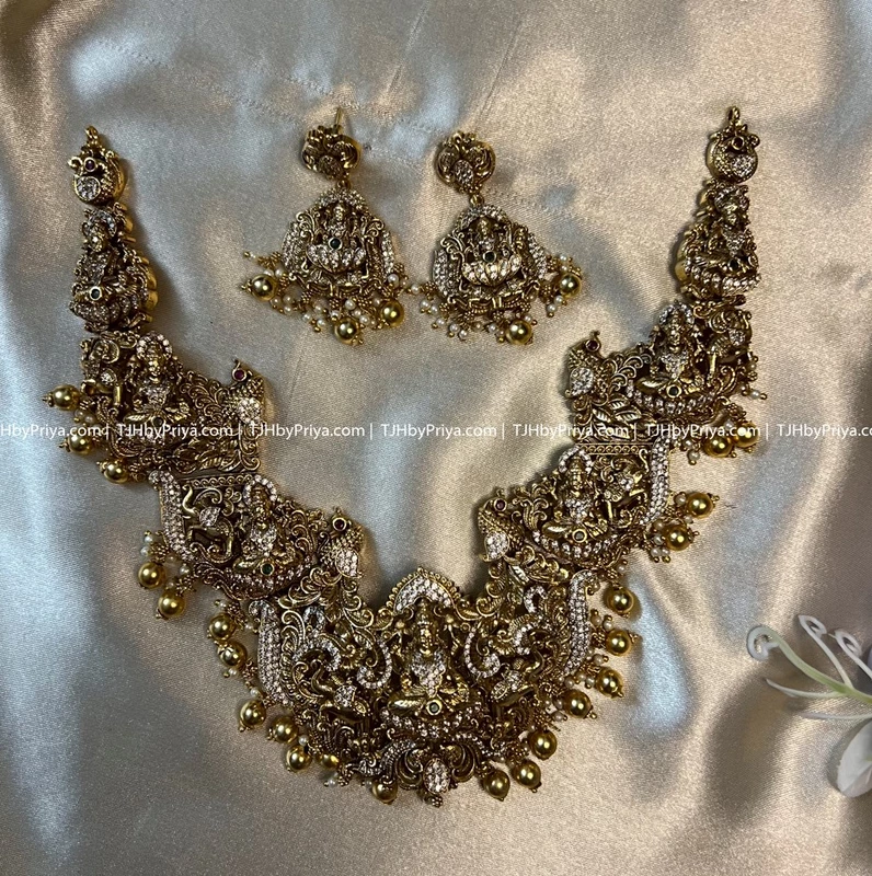 Premium Quality Gold Alike Necklace 3