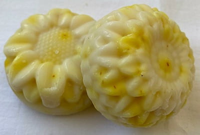 Kalpataru Hand made Milk with Saffron soap