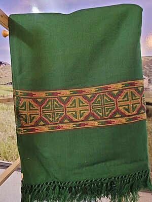 Single patti green Kullu shawl