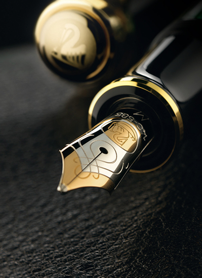 Pelikan M 600 Souverän Fountain Pen Pelikan M 600 Souverän Fountain Pen