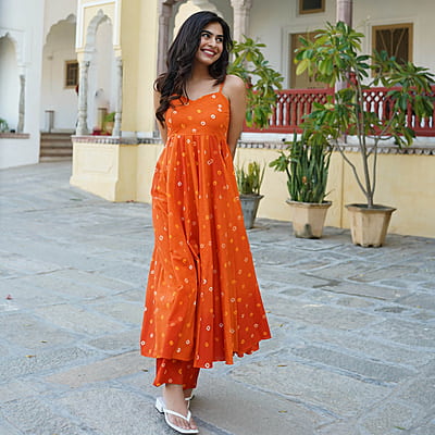 Orange kurtas