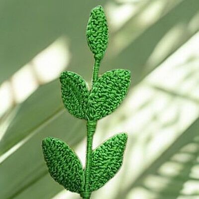 Leaf with Stem Large Light Green