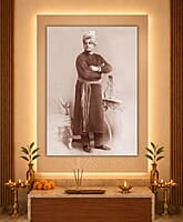 [PP] Swami Vivekananda - Standing Folded Hands - Chicago (September 1893)