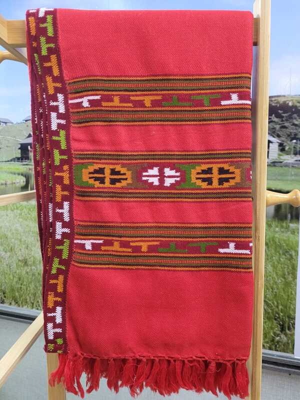 T-akhrot teen patti with border Kullu shawls
