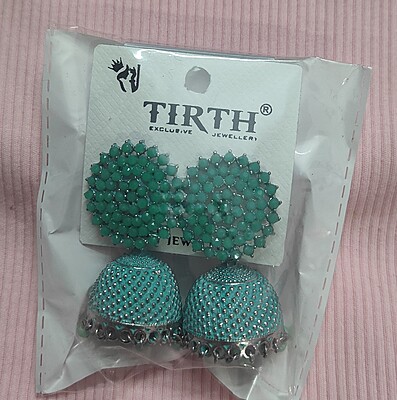 Earrings for Women girls Ladies Gold Traditional Wedding Temple Jewellery Ethnic Antique South Indian Jhumkas Jhumka Ear rings Earrings for Women girls Ladies Gold Traditional Wedding Temple Jewellery Ethnic Antique South Indian Jhumkas Jhumka Ear rings