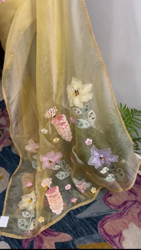 Golden Bloom 3D Appliqué Saree