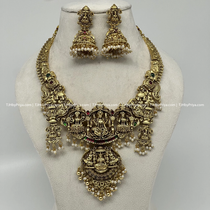 Budget Friendly Gold Alike Necklace 1