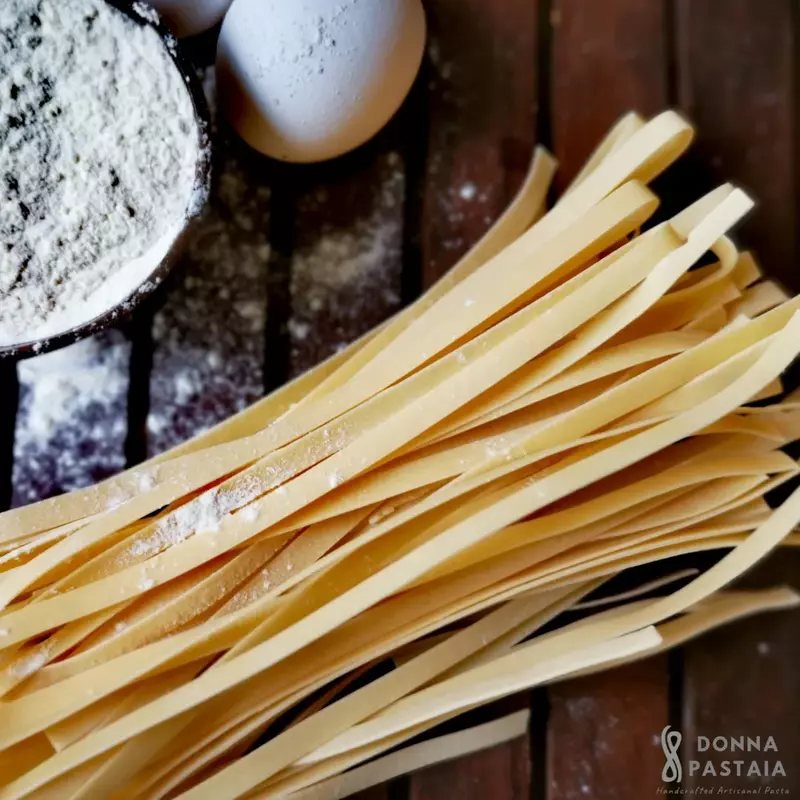 Fettuccine Traditional Egg Pasta - Donna Pastaia