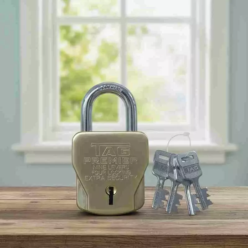 Tag Padlock Premier 70mm 4K Antq