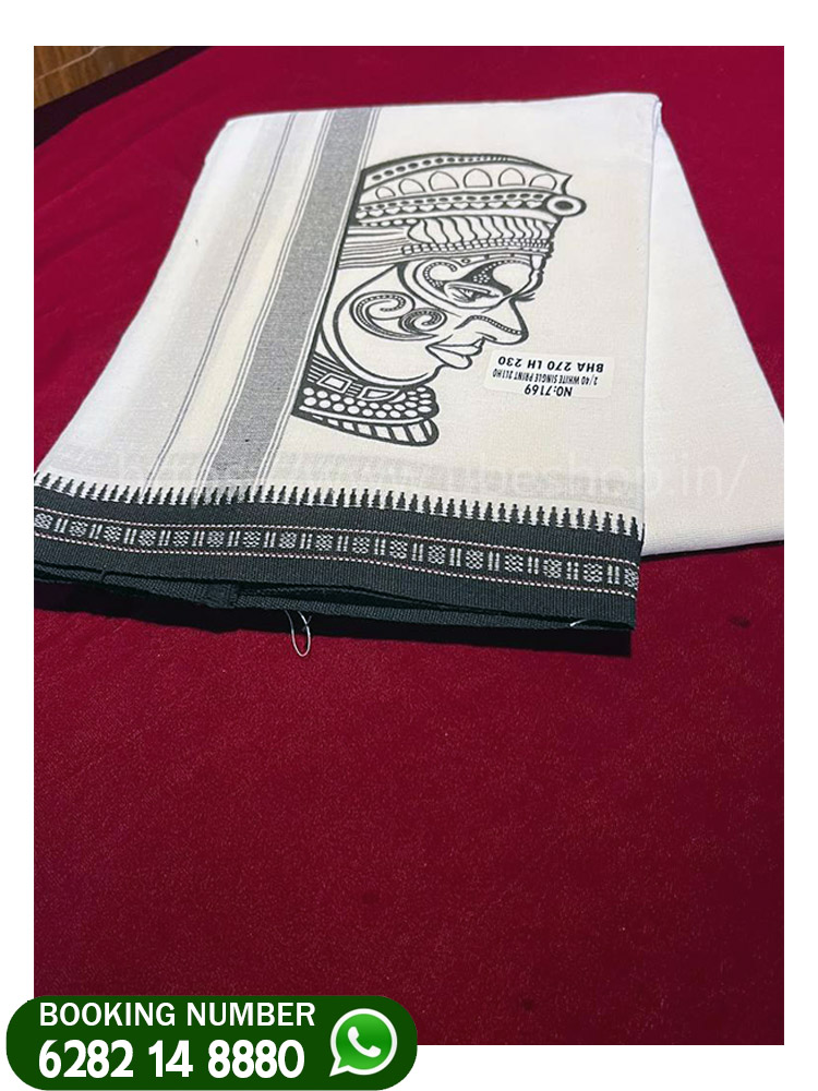 Theyyam-model-otta-mund---