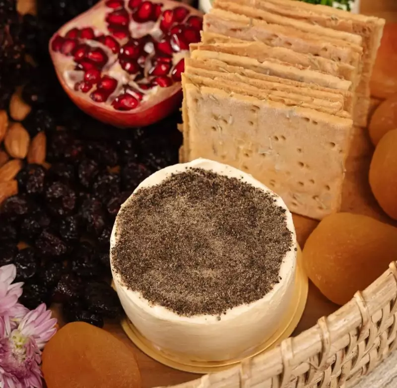 Truffle Pepper Cheese 150 Gms NP - Gourmestan