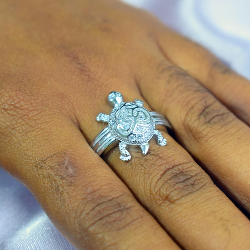 Tortoisie Silver Ring with OHM - size 20 Tortoisie Silver Ring with OHM - size 20