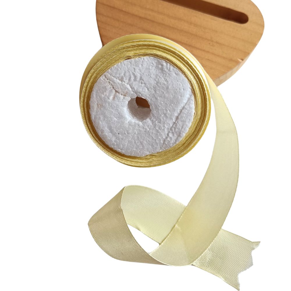 Satin Ribbon 1 Inch- 107-Cream Satin Ribbon 1 Inch- 107-Cream