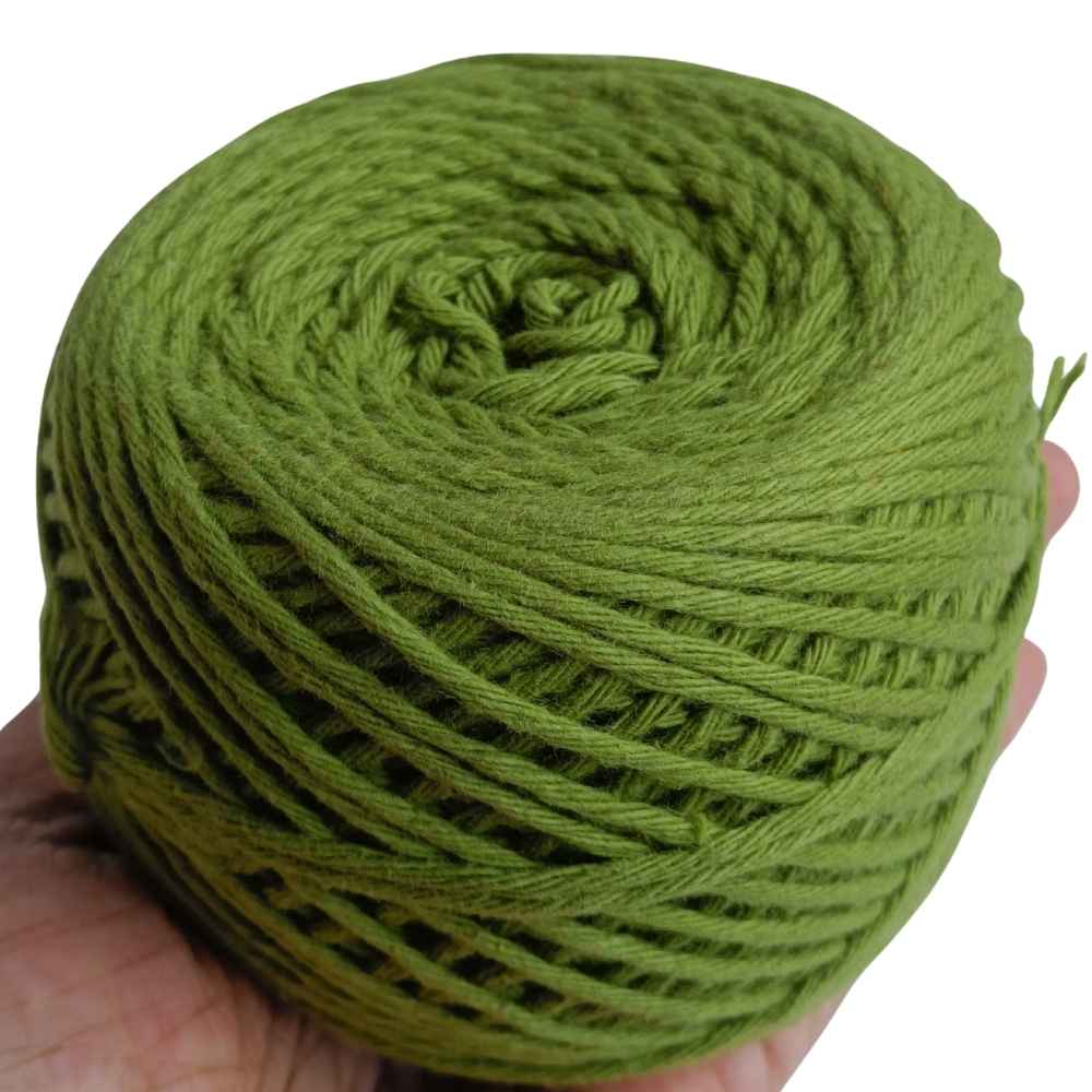 Cotton Yarn 8 Ply Sap Green Cotton Yarn 8 Ply Sap Green