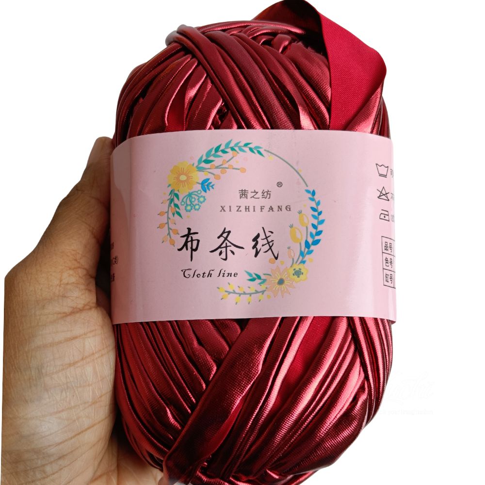 T-Shirt Yarn Metallic 136 Lite Gold