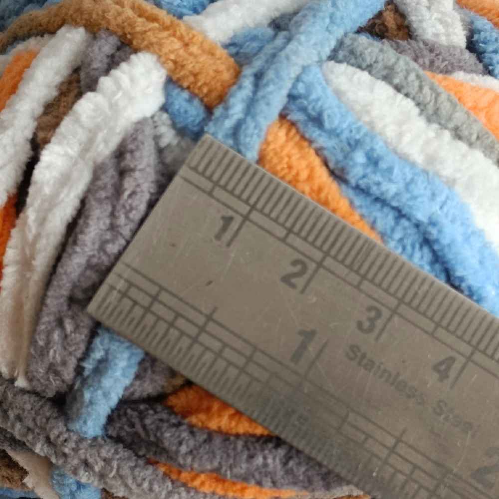 Zuchi Chenyl Yarn 214 Zuchi Chenyl Yarn 214