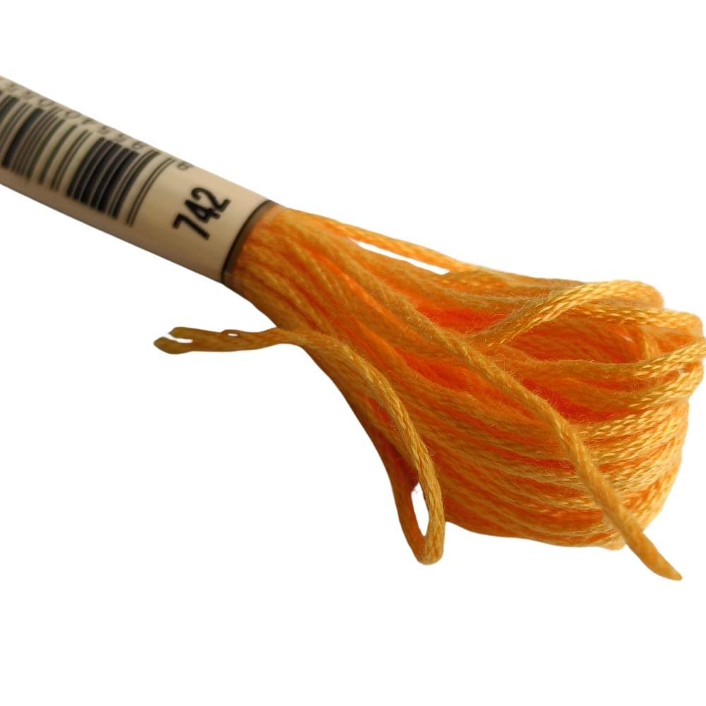 Airo Embroidery Thread 742 Light Tangerine Orange