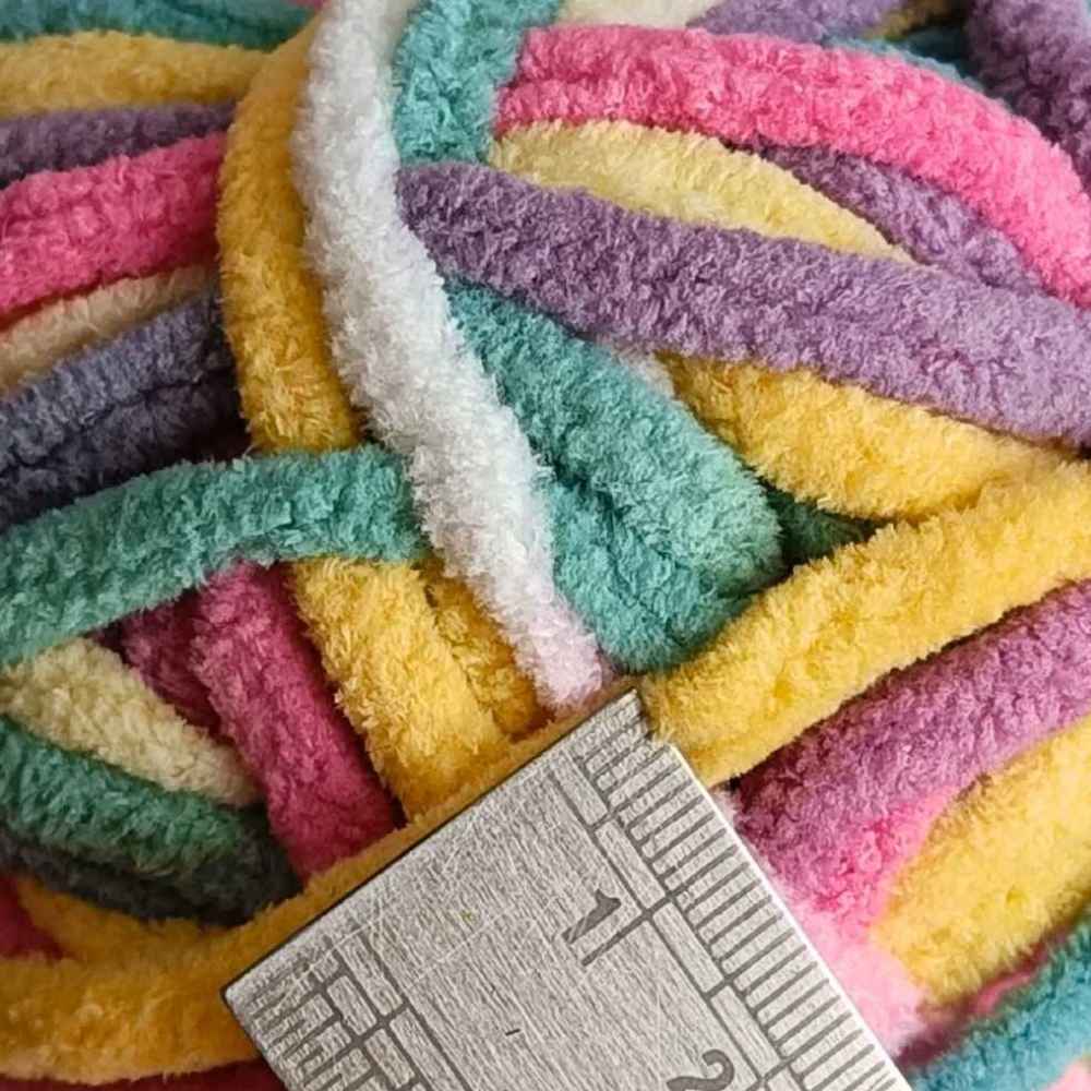 Zuchi Chenyl Yarn 216 Zuchi Chenyl Yarn 216