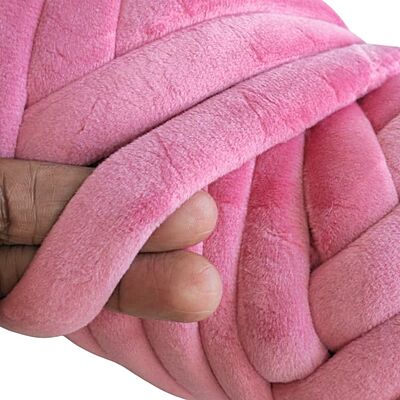 Jumbo Arm Knitting Yarn 15mm- 064 Lite Pink