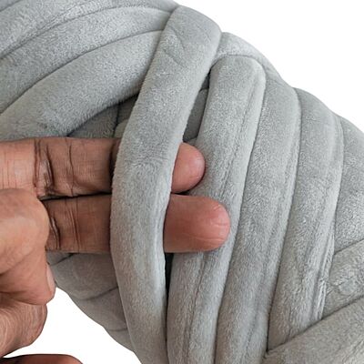 Jumbo Arm Knitting Yarn 15mm- 33 Lite grey
