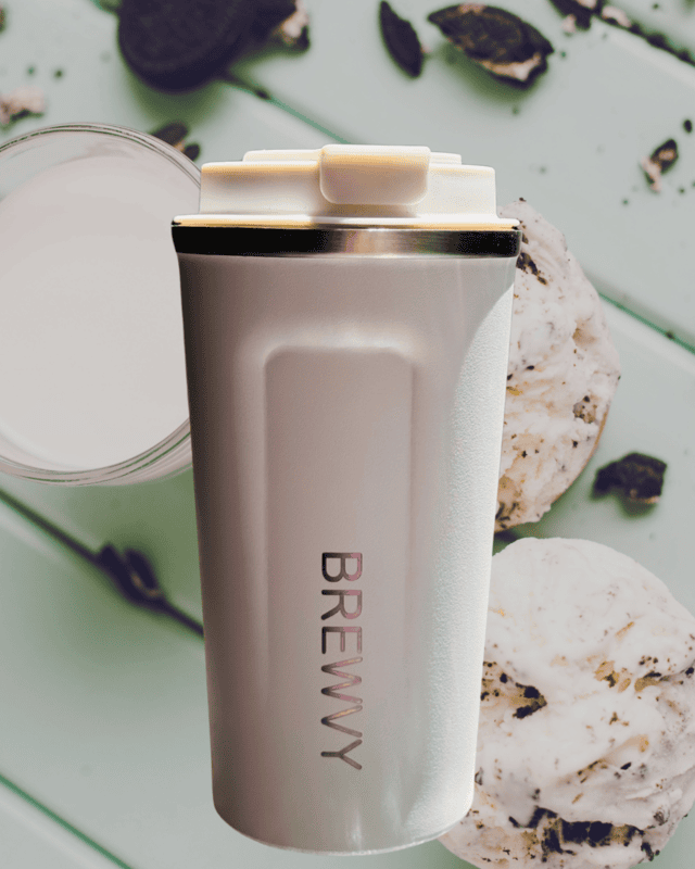 Snow - Insulated on the  go mug | temperature display | Spill proof |510 mL