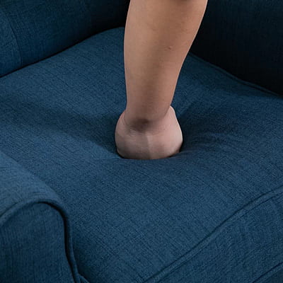 Vikinterio Morrisa Wingback Chair