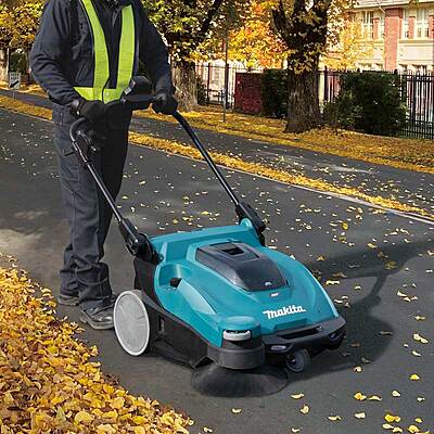 Sweeper Machine, 480mm 24L VS001GZ Vacuum Sweeper Cordless Walk Behind W/o Battery & Charger: Makita Sweeper Machine, 480mm 24L VS001GZ Vacuum Sweeper Cordless Walk Behind W/o Battery & Charger: Makita