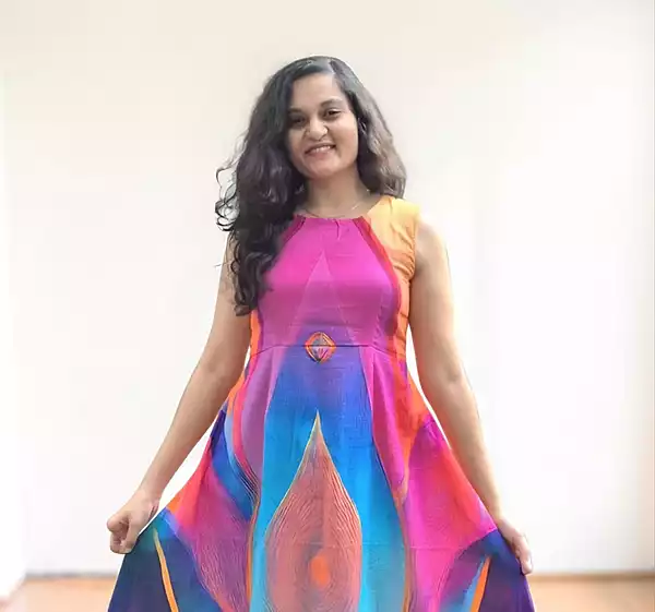 Tejomayi (तेजोमयी)