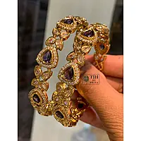 Victorian bangles with premium quality stone Available sizes 2.6&2.8- MB001