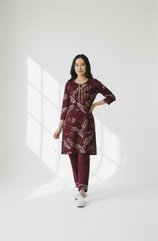 Maroon Printed Kurti with Beige Leaf Design