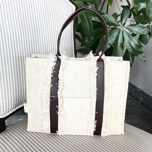 WOVEN FRINGE NATURAL BAG