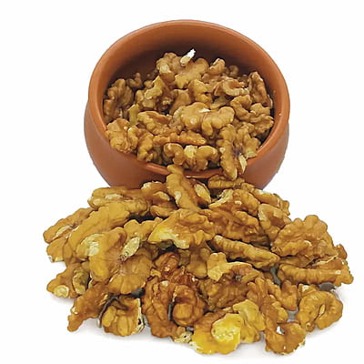 Organic Walnut/Akhrot Organic Walnut/Akhrot