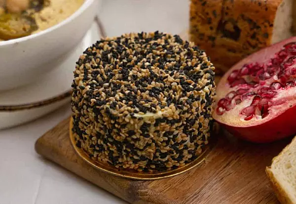 Wasabi Sesame Cheese Jar (Vegan) 150 Gms - Gourmestan