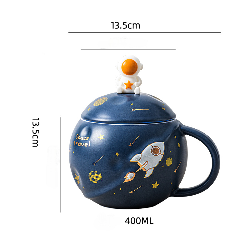 Astronaut Coffee Mug with Lid & Spoon