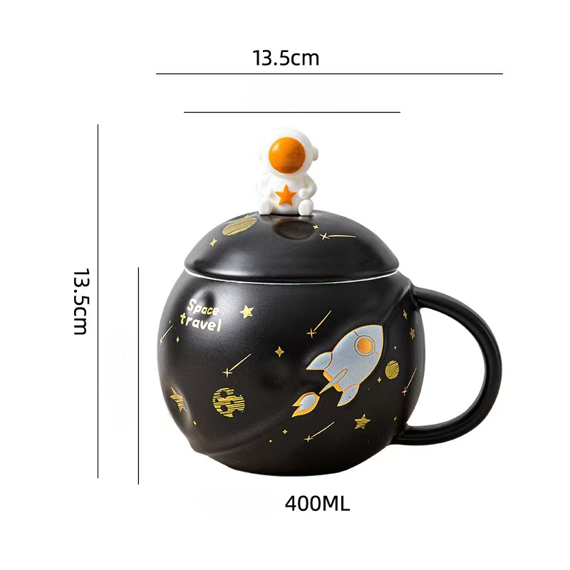 Astronaut Coffee Mug with Lid & Spoon