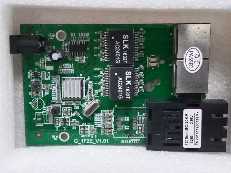 Fiber Ethernet Media Converter 1SC 2RJ45 20Km Fiber Ethernet Media Converter 1SC 2RJ45 20Km