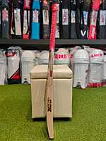 CRICKET BAT MRF GENIUS CONQUEROR CRICKET BAT MRF GENIUS CONQUEROR