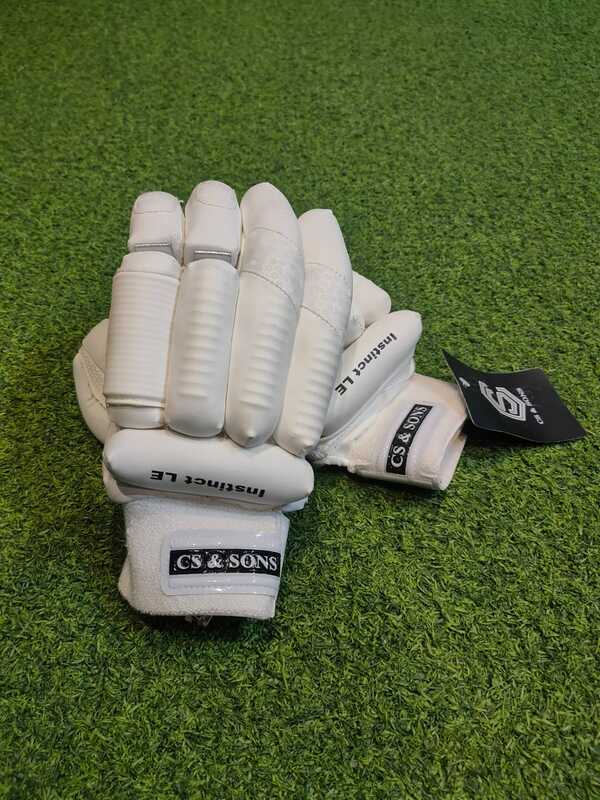 CRICKET BATTING GLOVES CS & SONS INSTINCT LE CRICKET BATTING GLOVES CS & SONS INSTINCT LE