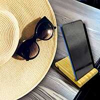 D19 Bamboo Mobile stand, Flat Brik Style