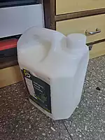 Phenyl Floor Cleaner