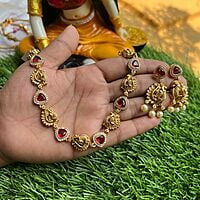 TempleDesign Layer Multistone Neckpiece