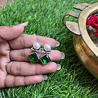 candy stone earings with pearl