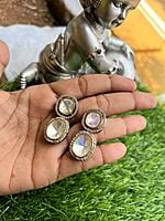 trendy victorian set with white kundhan stone