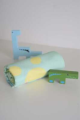 Thin Bamboo Kids Towel | Cool Dino | Ultra Soft, Quick Dry, Lightweight || 124 x 68 cm, 450 GSM, Eco-Friendly