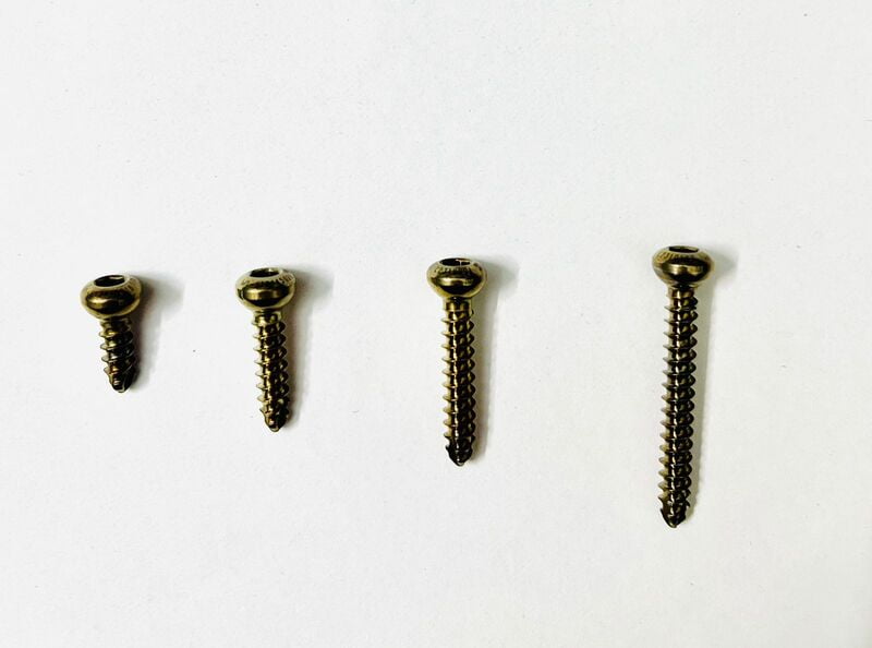 4.5 MM CORTEX SCREW SELF TAPPING 