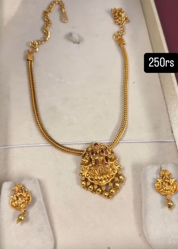 antic finished lakshmi design neck piece