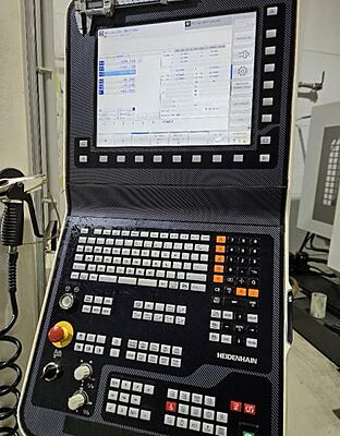 DMG MORI CMX 70 U - 5-Axis Universal Machining Center